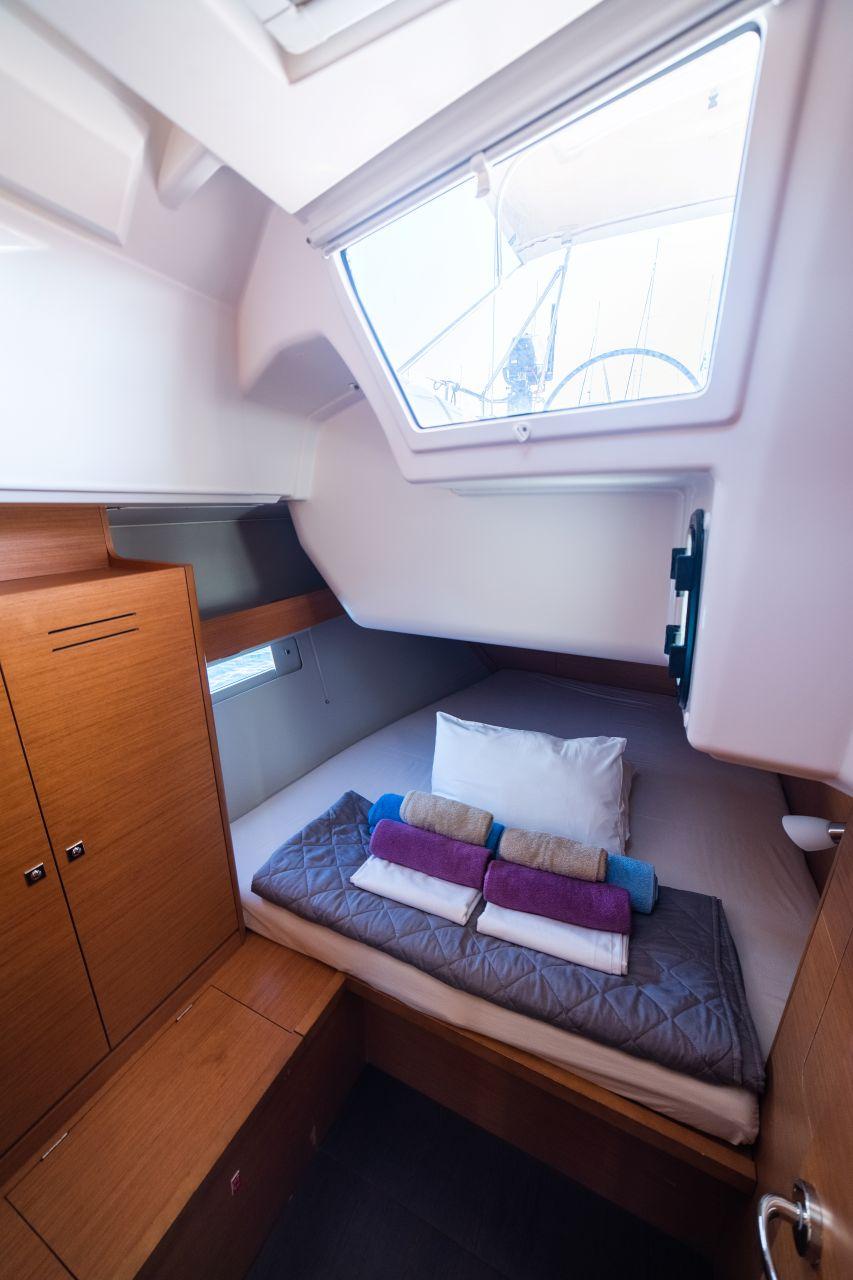 Dufour 430 GL, picture 8