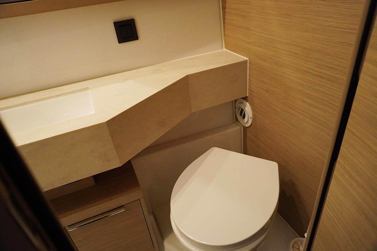 Lagoon 46 - 4 + 2 cab., picture 18