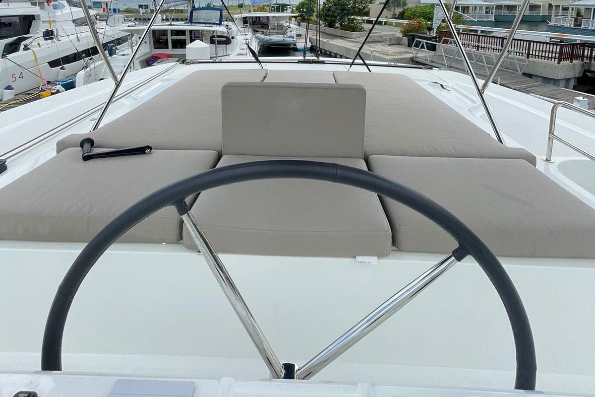 Lagoon 50 - 6 + 2 cab., picture 12