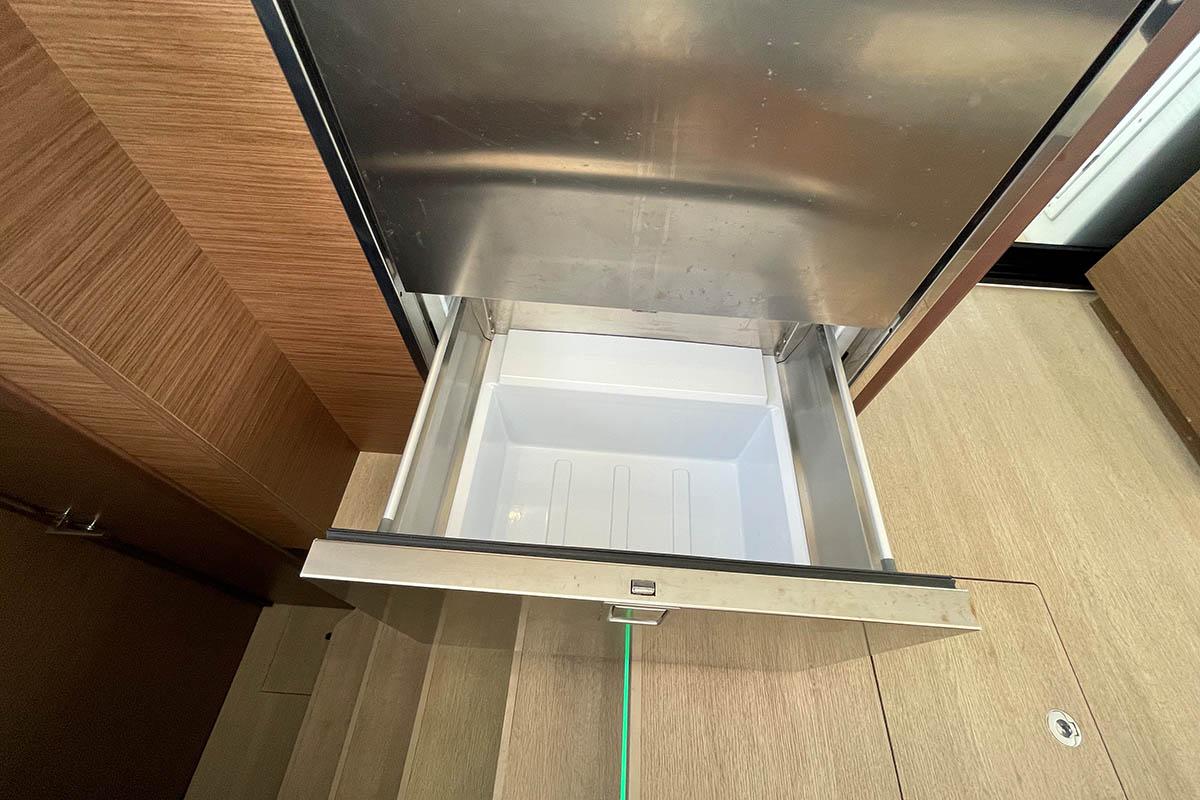 Lagoon 46 - 4 + 2 cab., picture 16