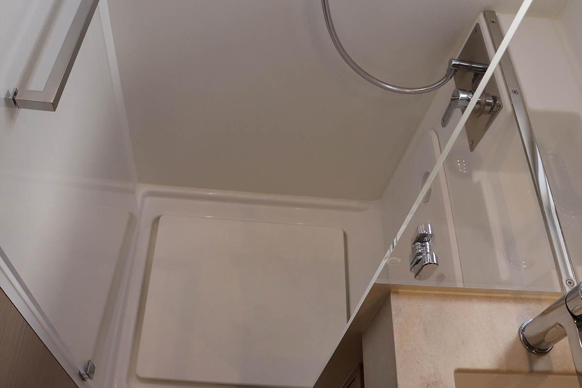 Lagoon 46 - 4 + 2 cab., picture 27