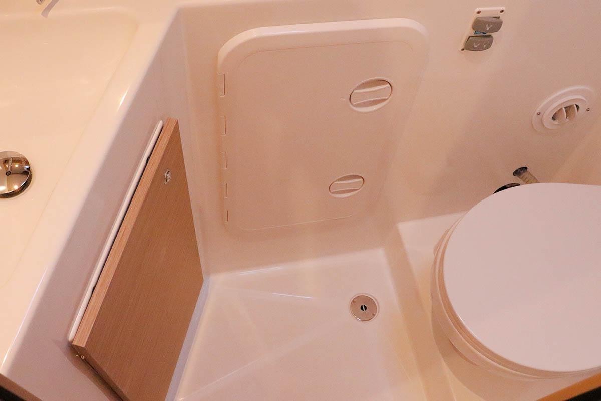 Lagoon 42 - 4 + 2 cab., picture 24