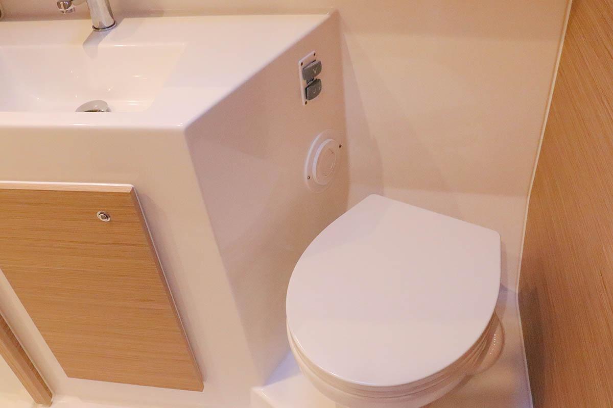 Lagoon 42 - 4 + 2 cab., picture 22