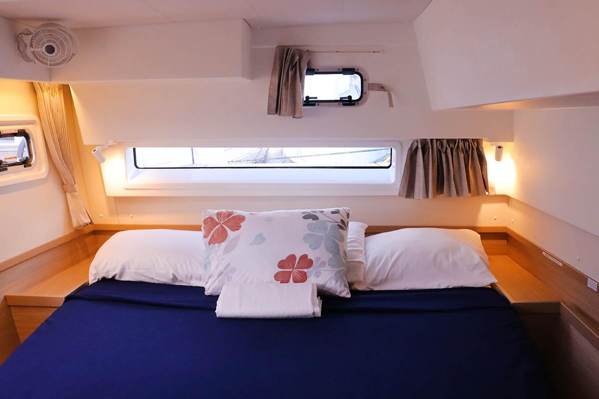 Lagoon 42 - 4 + 2 cab., picture 17