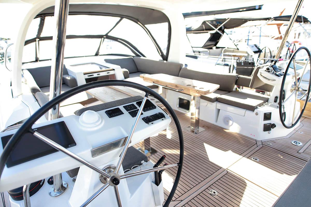 Jeanneau 60, picture 8