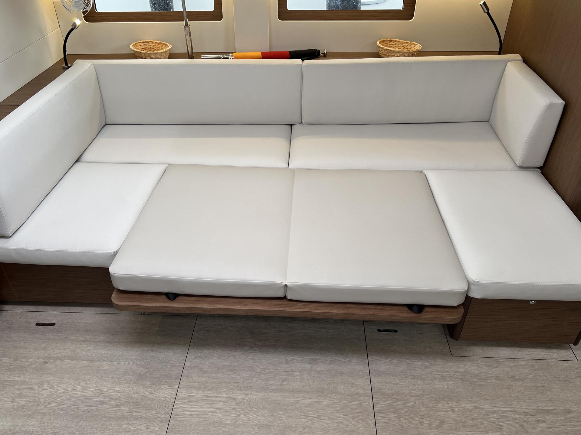 Oceanis 51.1, picture 14