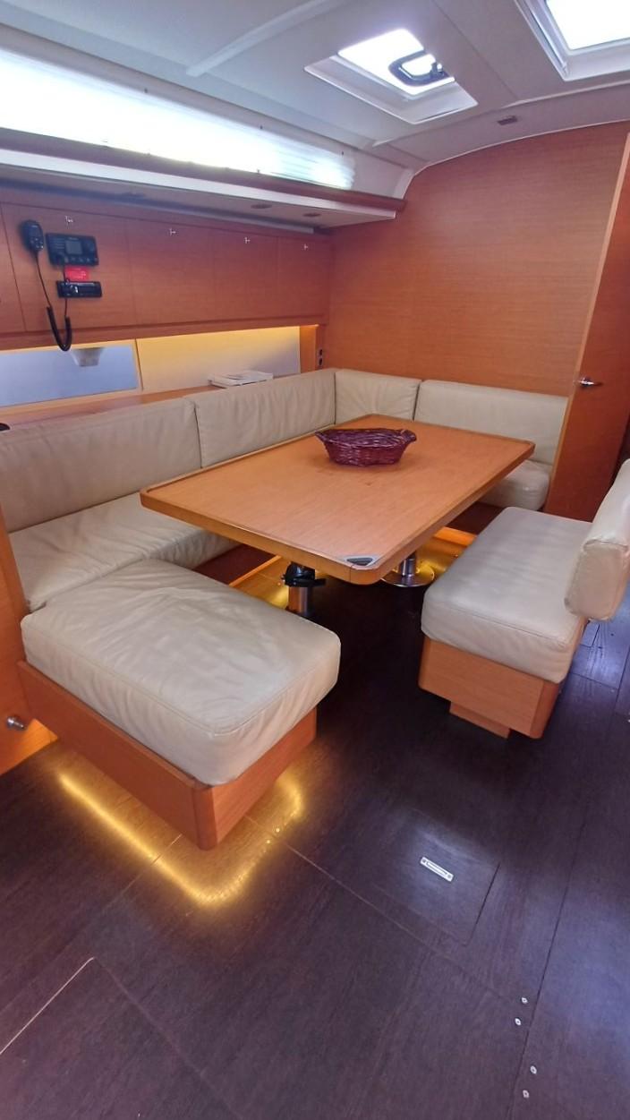 Dufour 470 - 4 + 1 cab., picture 5