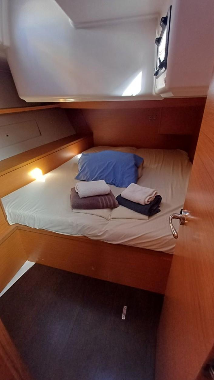 Dufour 470 - 4 + 1 cab., picture 7