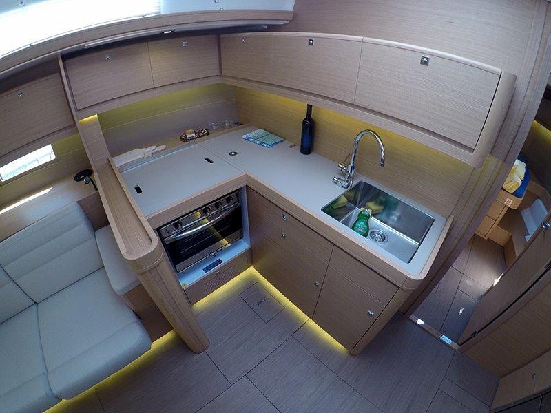 Dufour 460 GL - 3 cab., picture 11