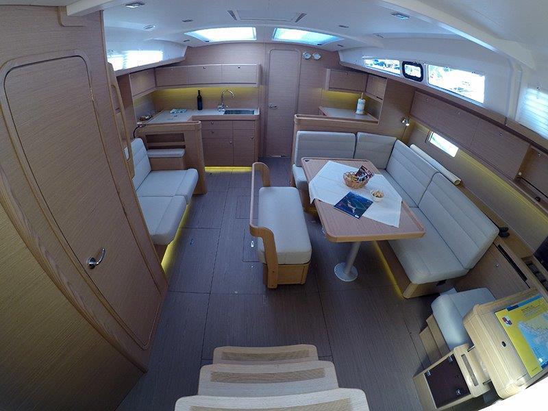 Dufour 460 GL - 3 cab., picture 8