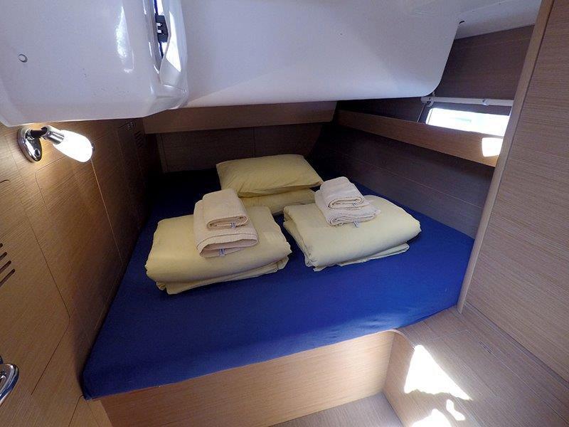 Dufour 460 GL - 3 cab., picture 17