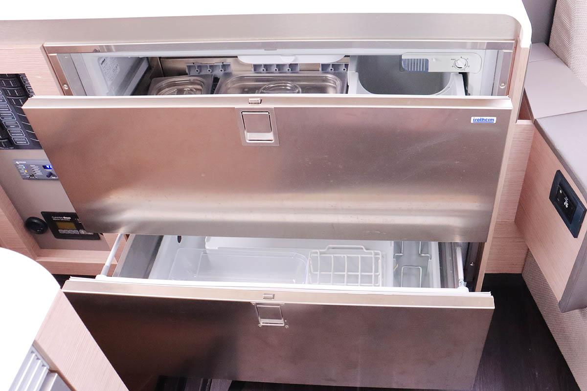 Fountaine Pajot Tanna 47 - 5 + 1 cab., picture 17