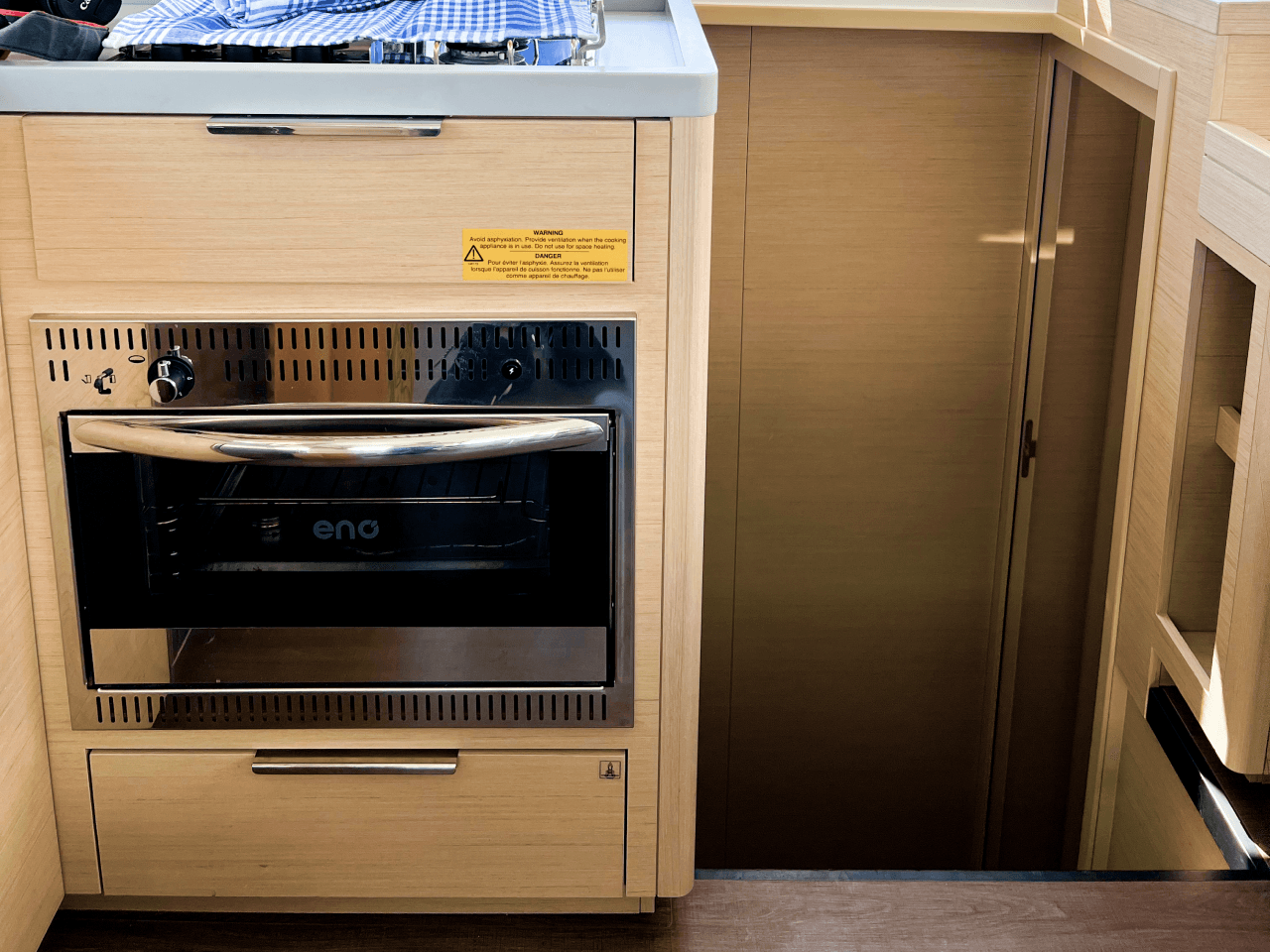 Lagoon 40 - 4 + 2 cab, picture 10