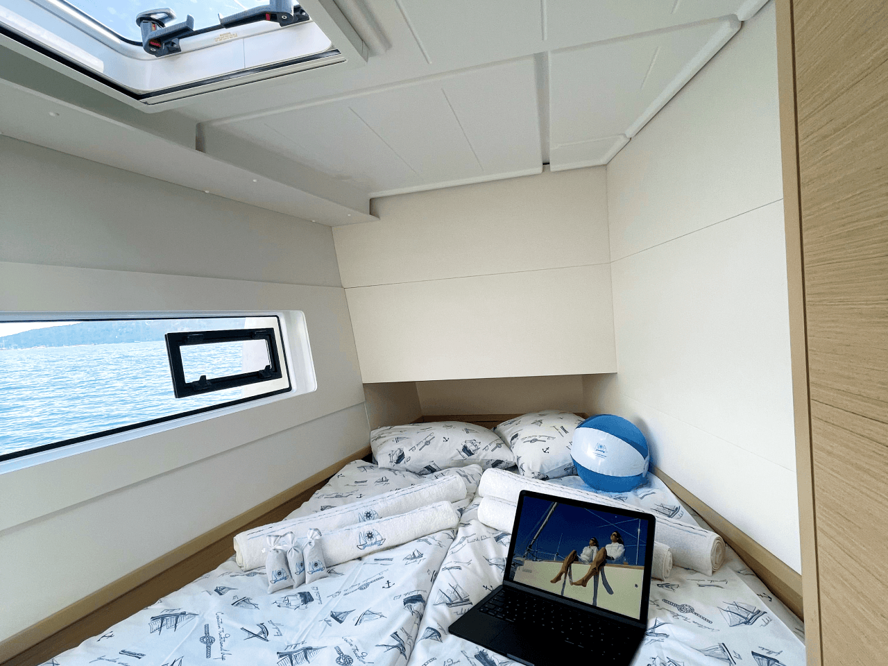 Lagoon 40 - 4 + 2 cab, picture 13