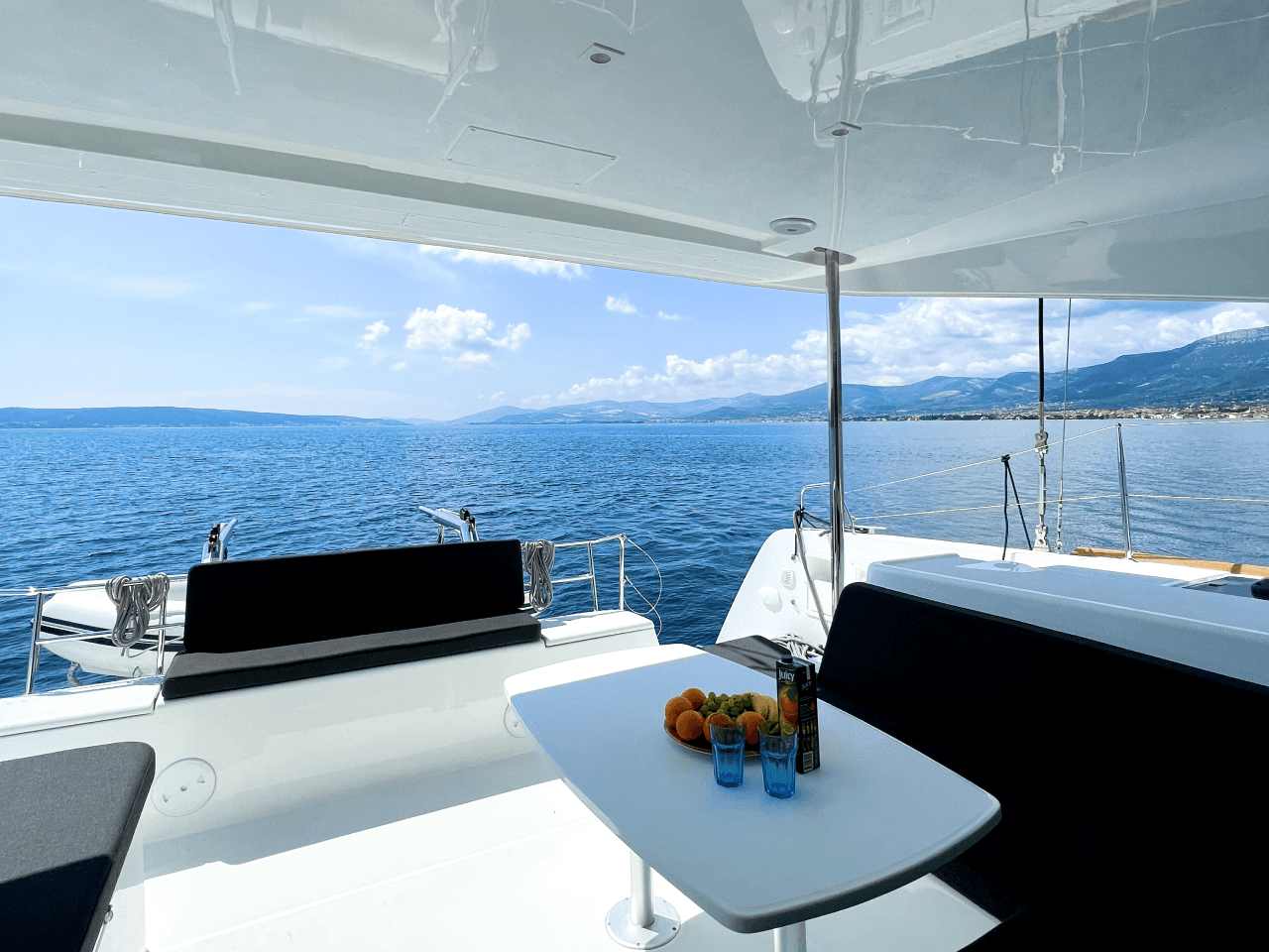 Lagoon 40 - 4 + 2 cab, picture 6