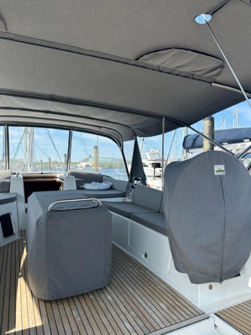 Jeanneau 51 - Recovery Room, picture 10