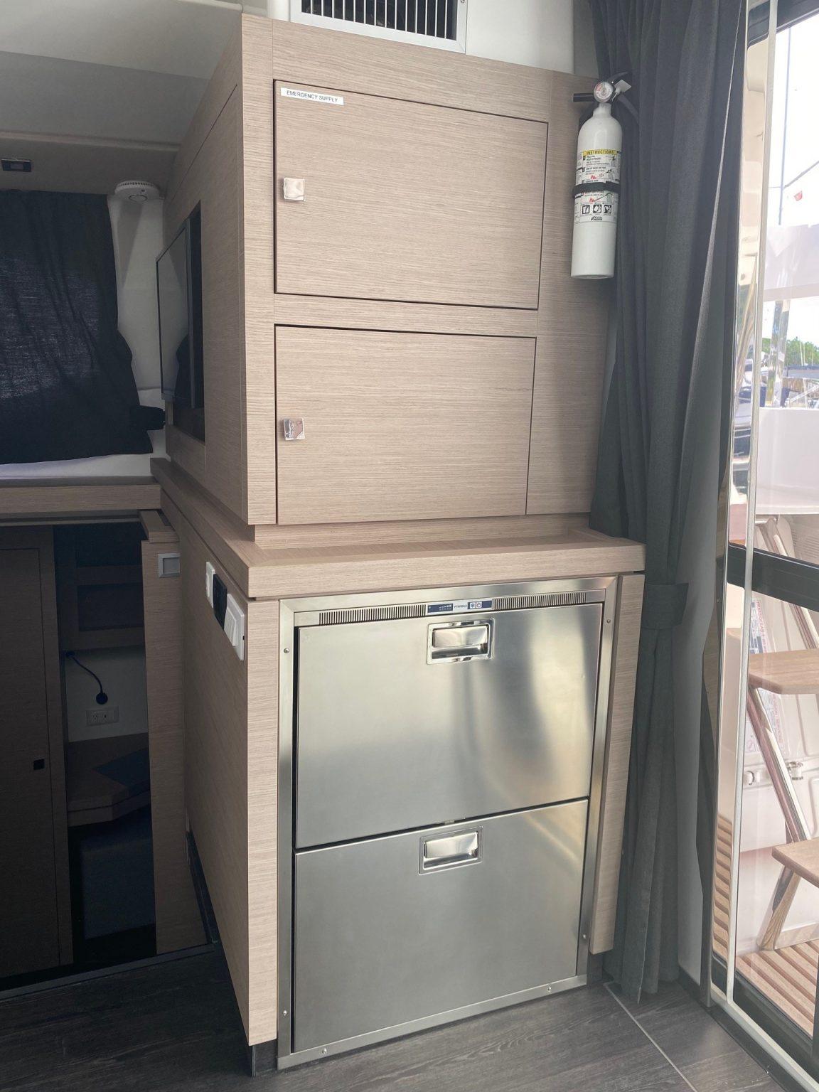 Fountaine Pajot Astrea 42 Maestro - Serene Blue, picture 14