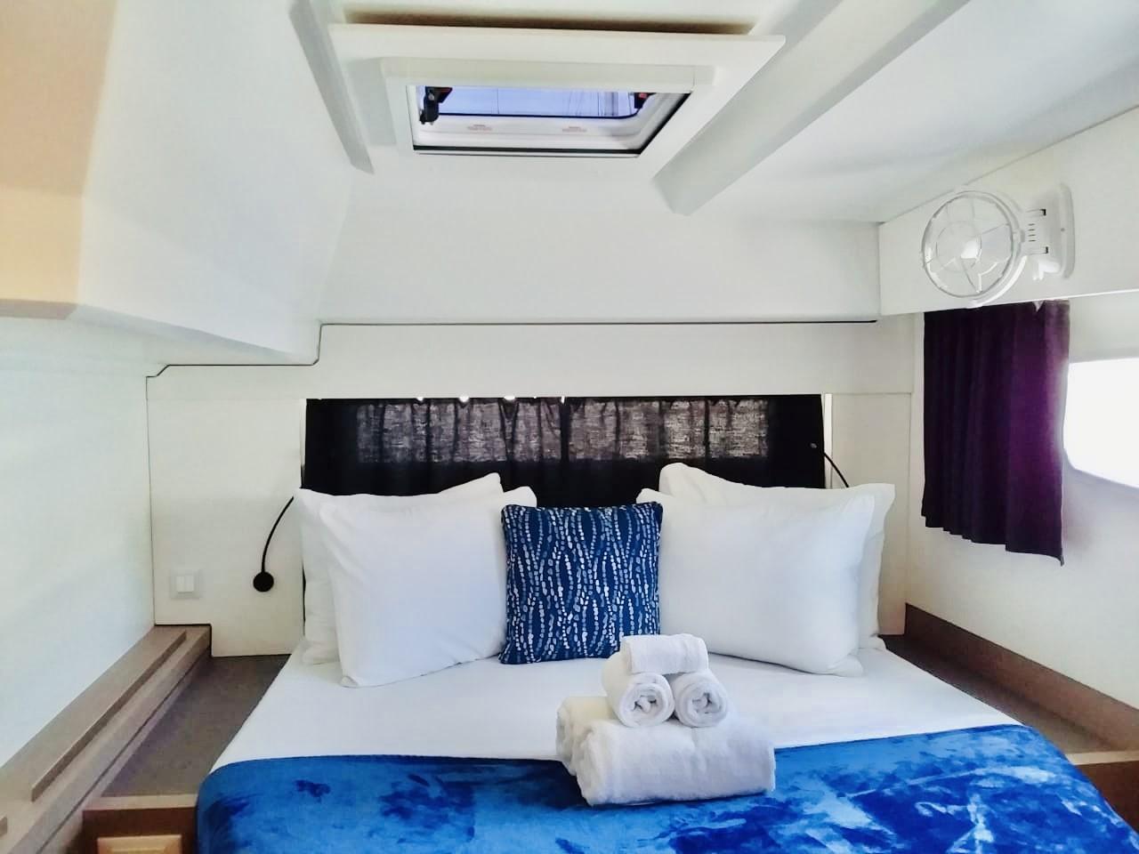 Fountaine Pajot Astrea 42 Maestro - Serene Blue, picture 17