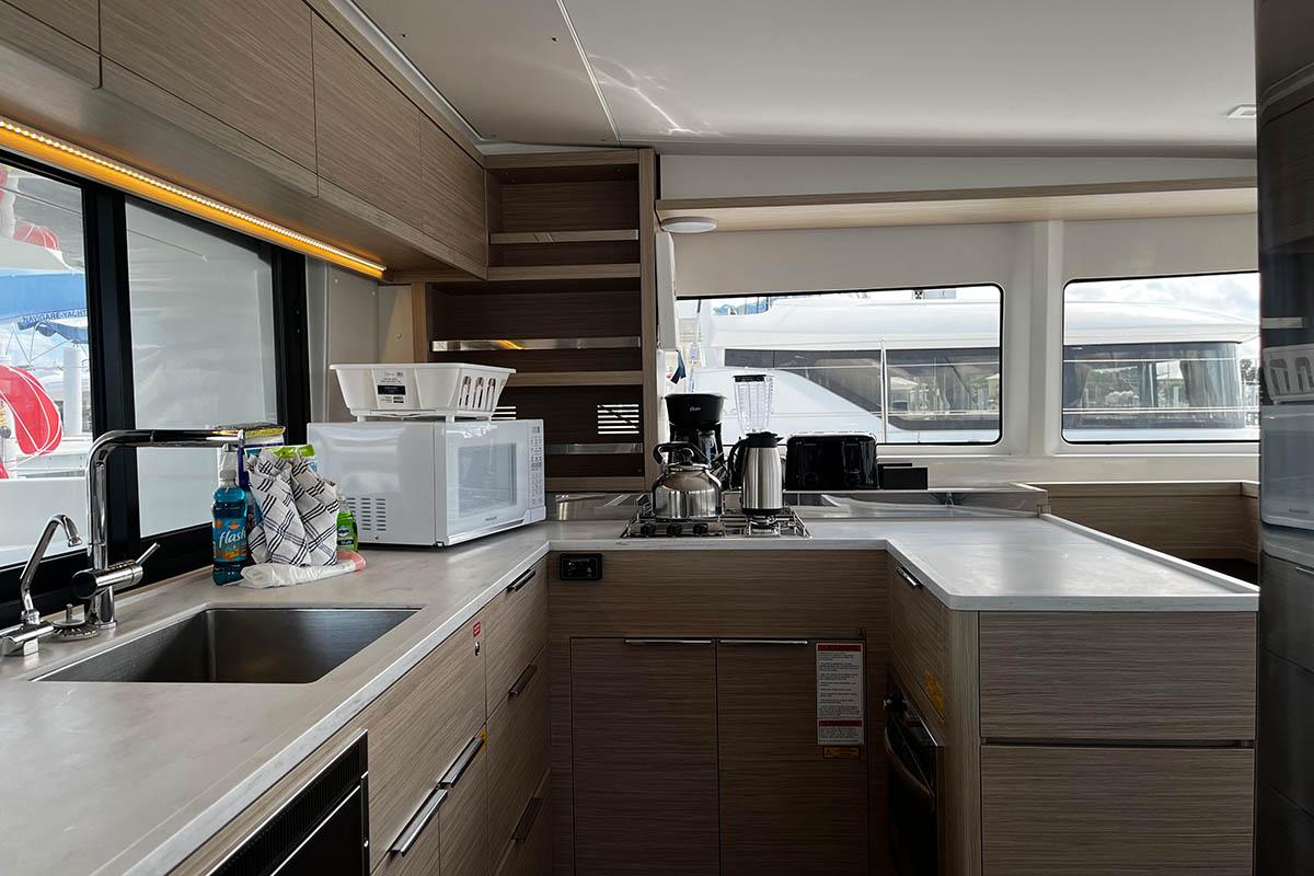 Lagoon 46 - 4 + 2 cab., picture 13