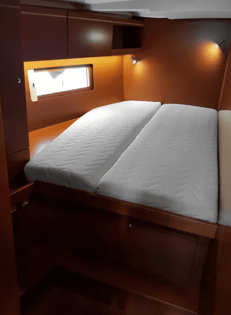 Oceanis 51.1 - 5 + 1 cab., picture 13