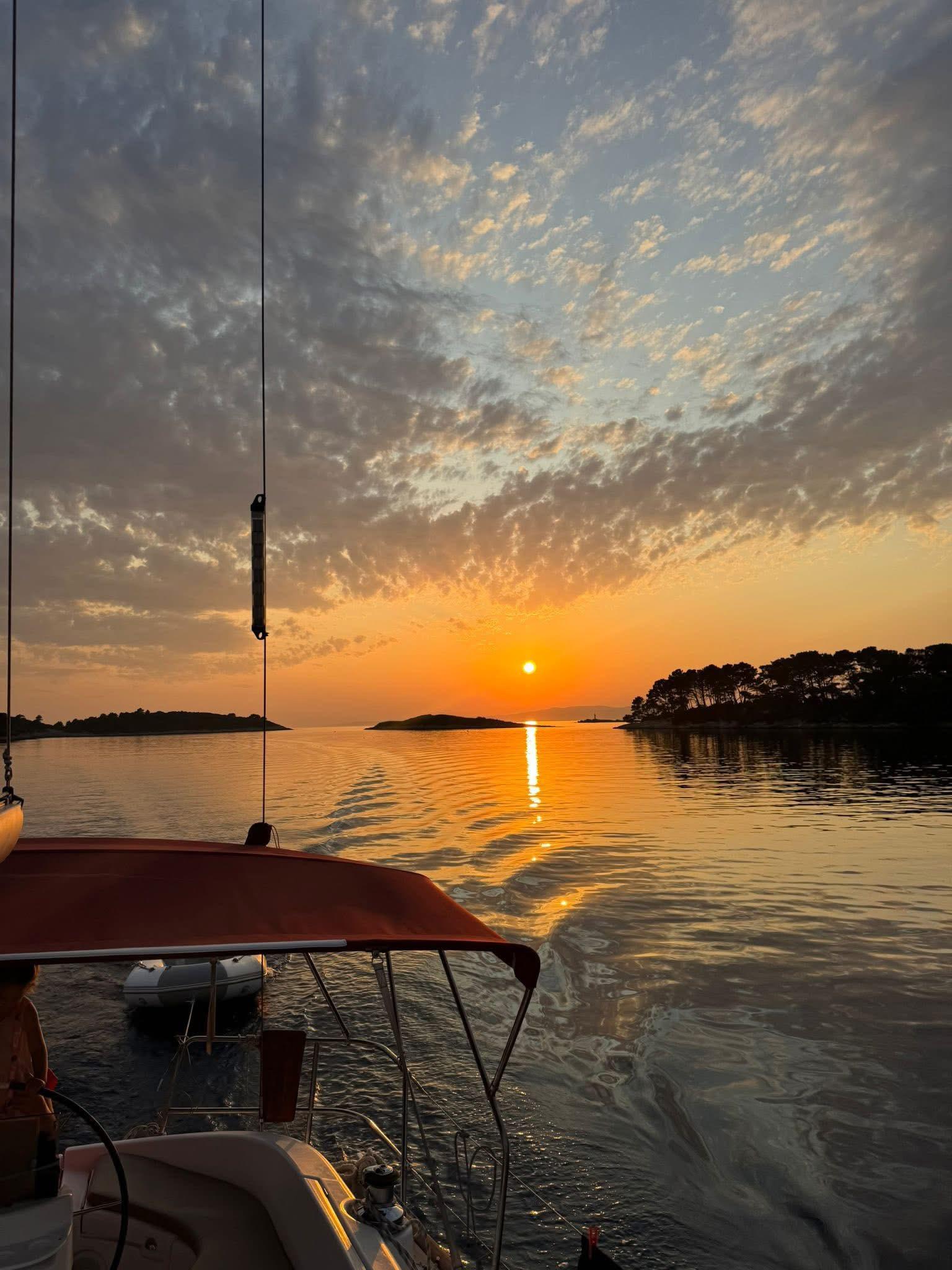 Oceanis 411 Celebration, picture 21