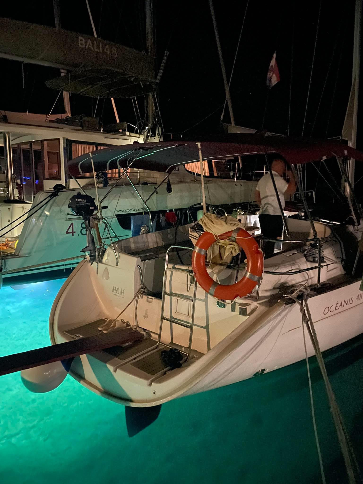 Oceanis 411 Celebration, picture 20