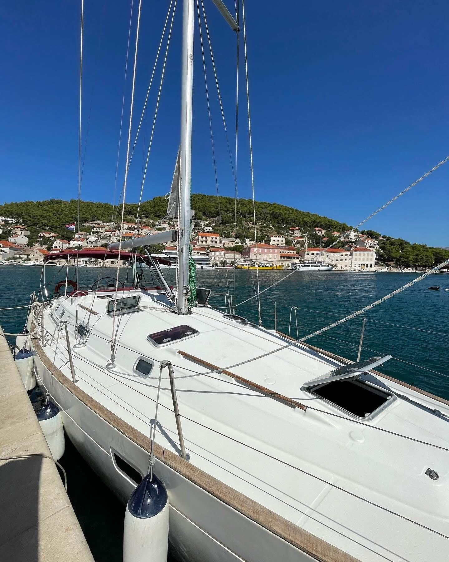 Oceanis 411 Celebration, picture 18