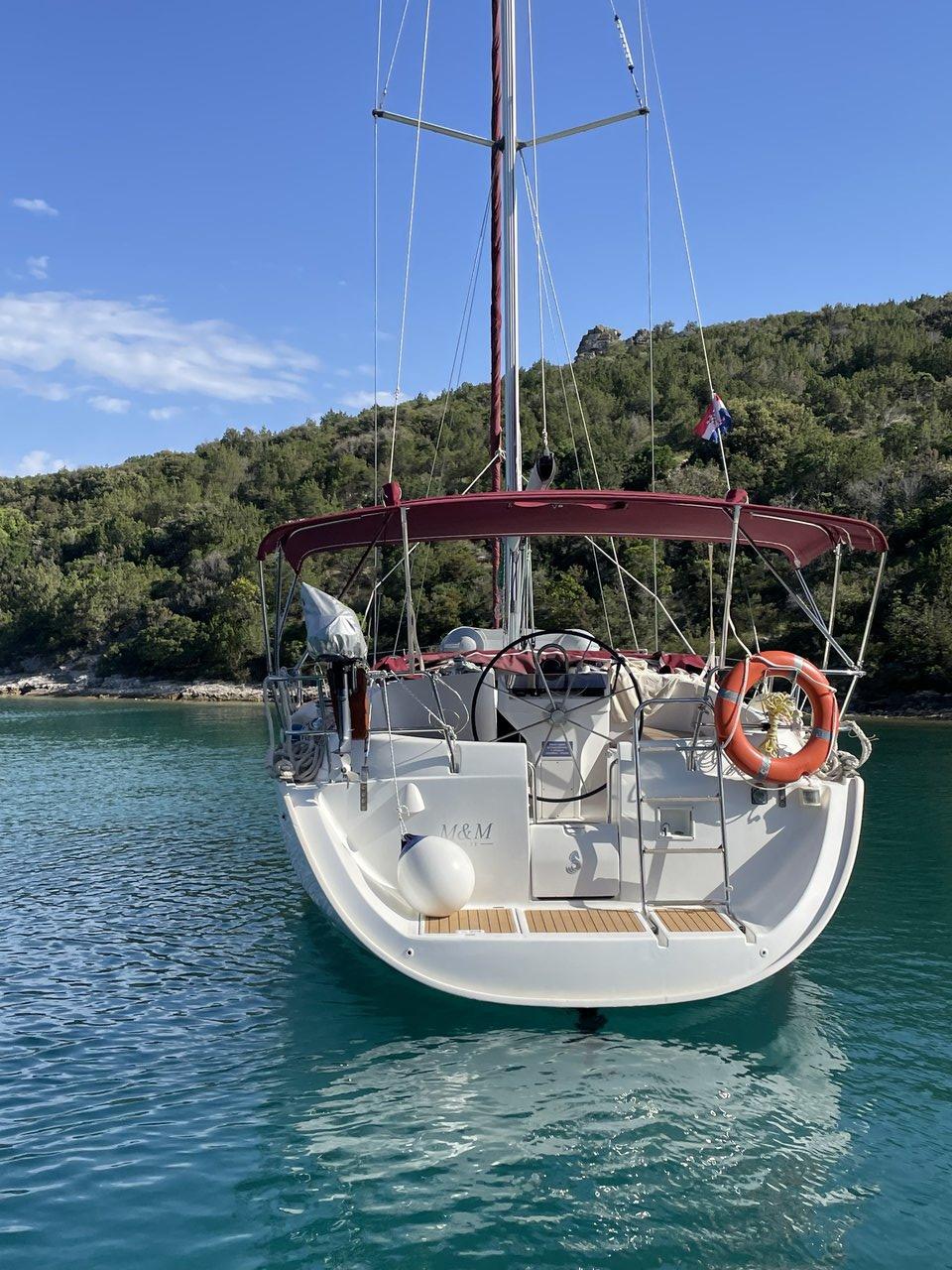 Oceanis 411 Celebration, picture 5