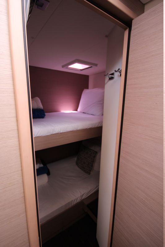 Fountaine Pajot Saona 47 - 5 cab. - La Belle Vie, picture 19