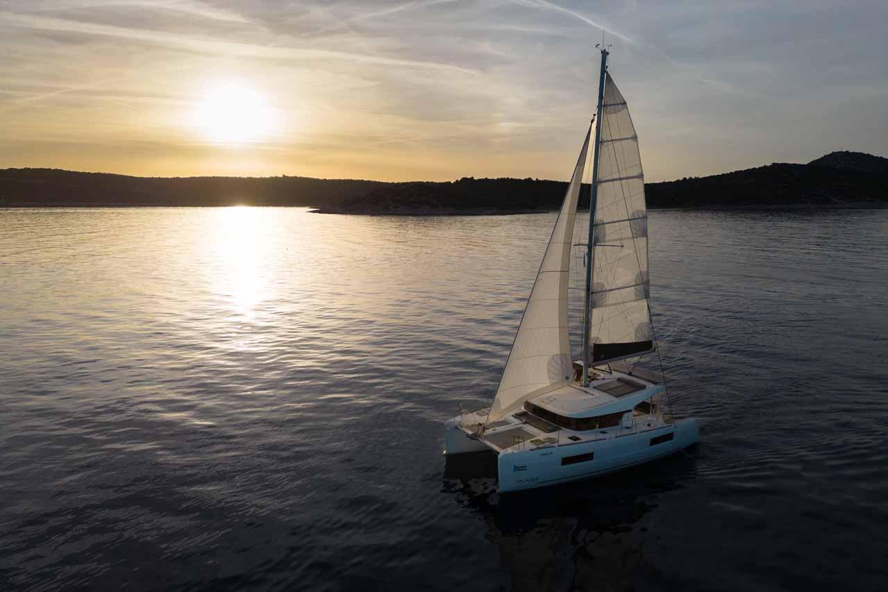 Lagoon 40 - 4 + 2 cab, picture 16