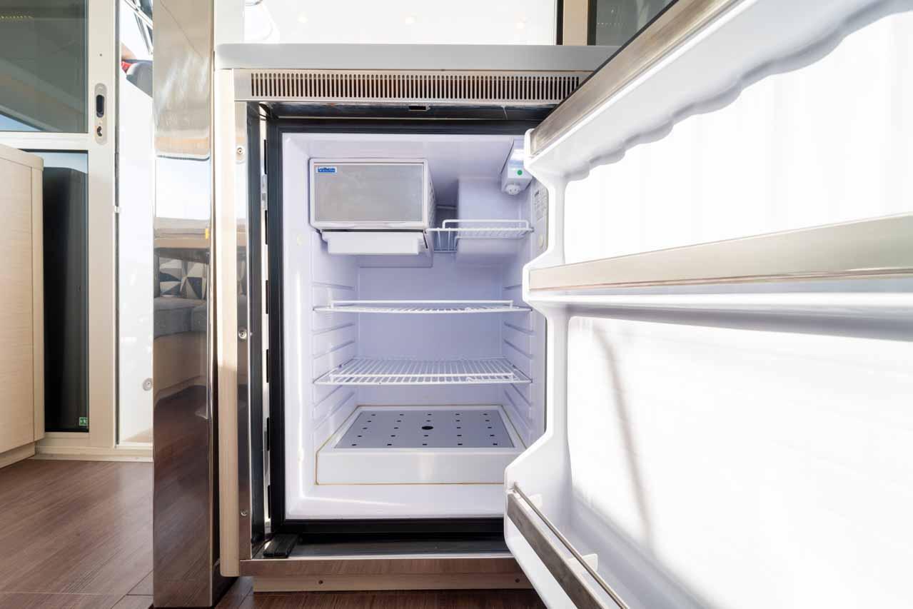 Lagoon 40 - 4 + 2 cab, picture 22