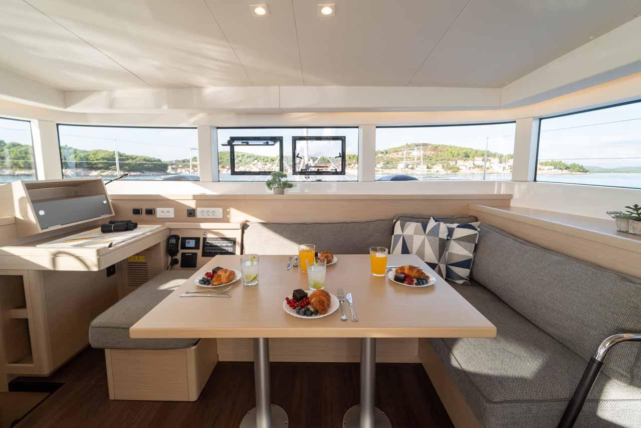 Lagoon 40 - 4 + 2 cab, picture 17