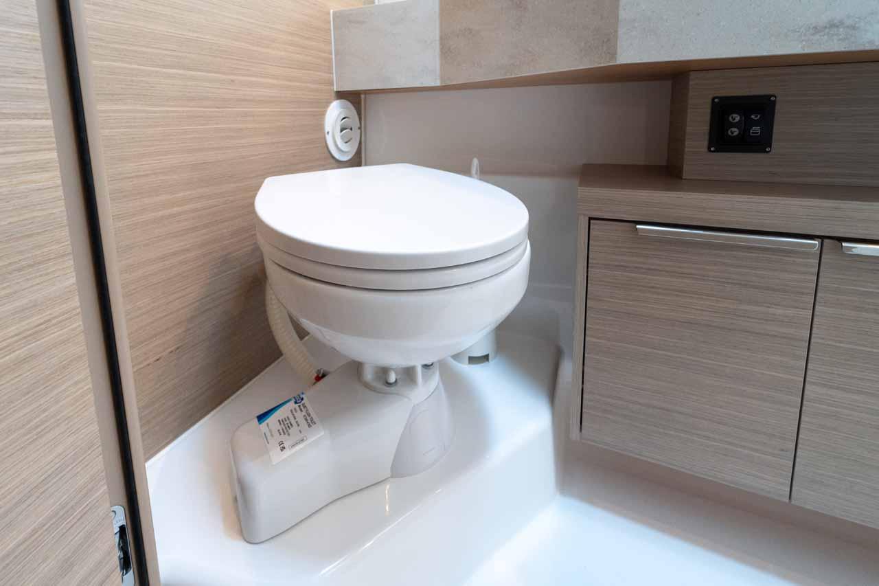 Lagoon 46 - 4 + 2 cab., picture 37