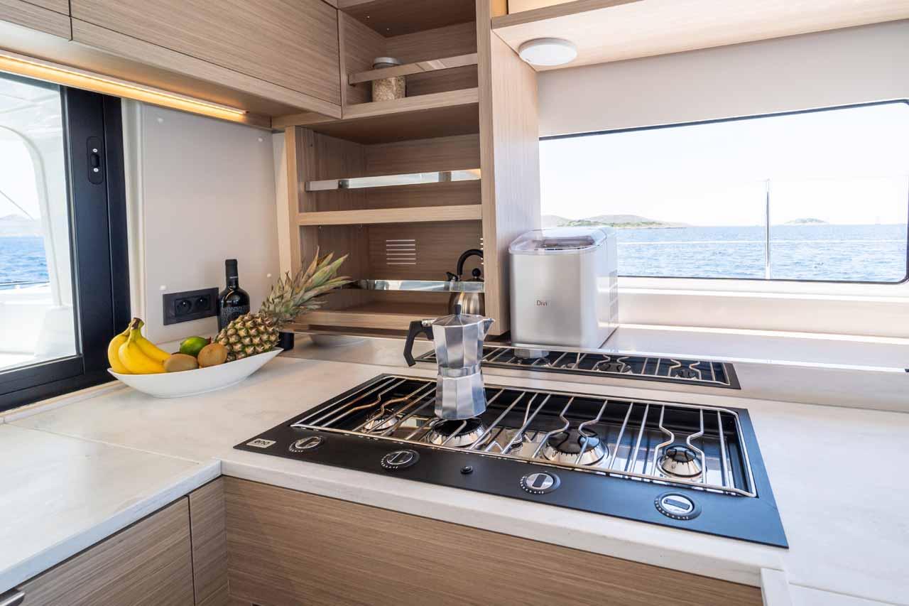 Lagoon 46 - 4 + 2 cab., picture 31