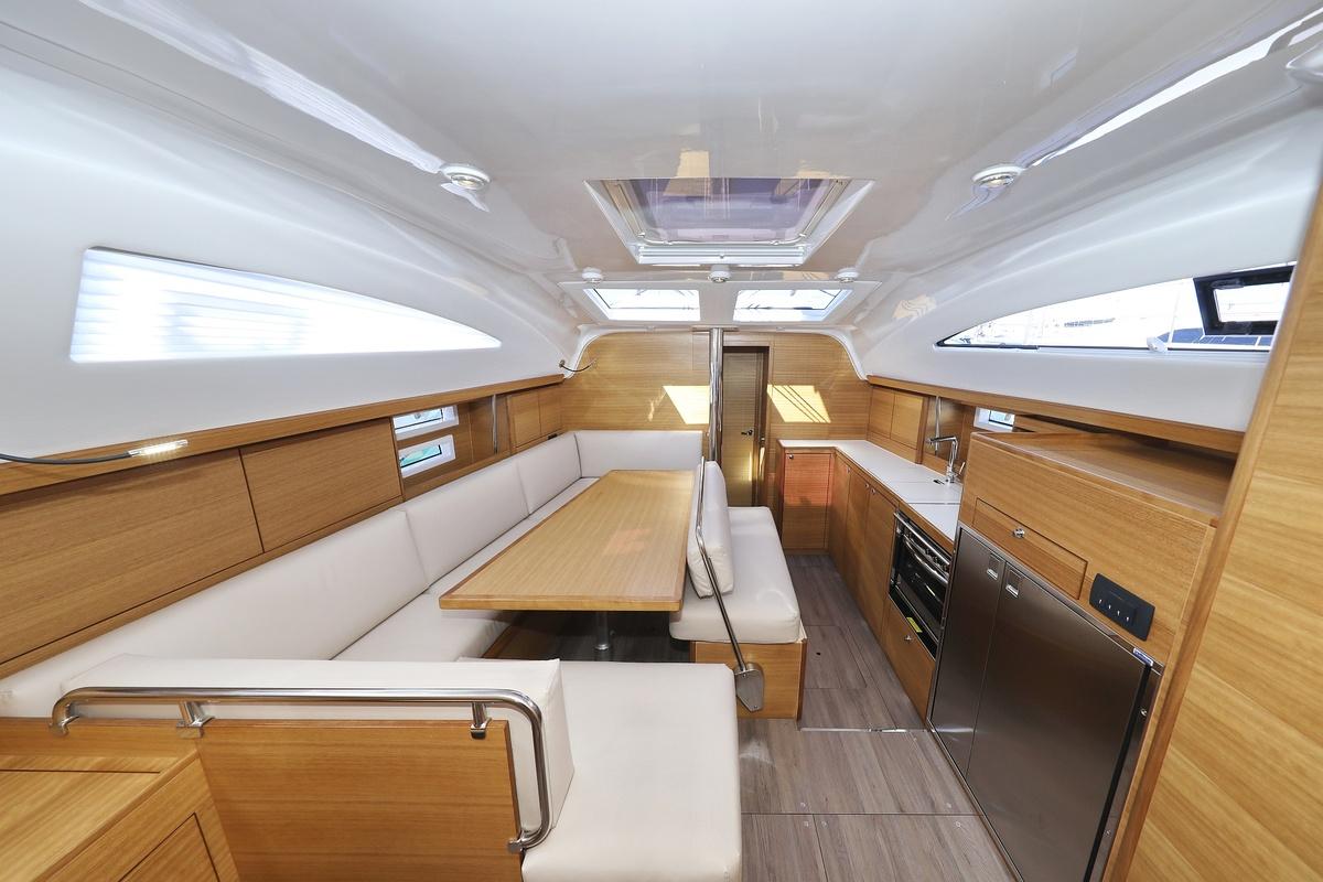 Elan Impression 45.1, picture 11