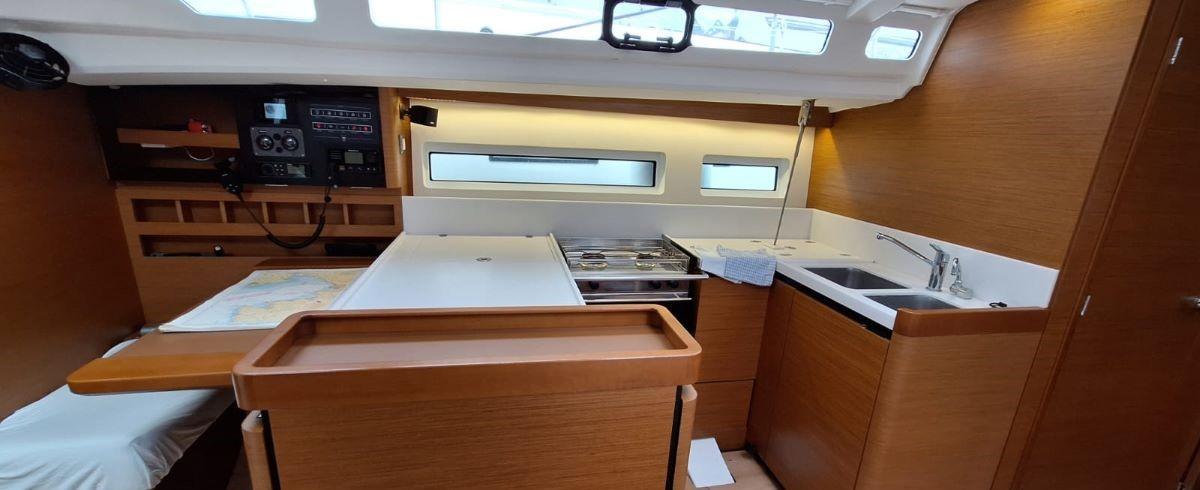 Sun Odyssey 440 - 4 cab., picture 6