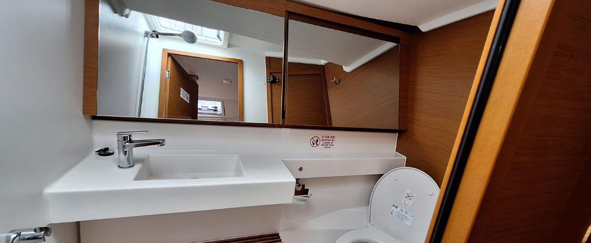 Sun Odyssey 440 - 4 cab., picture 13