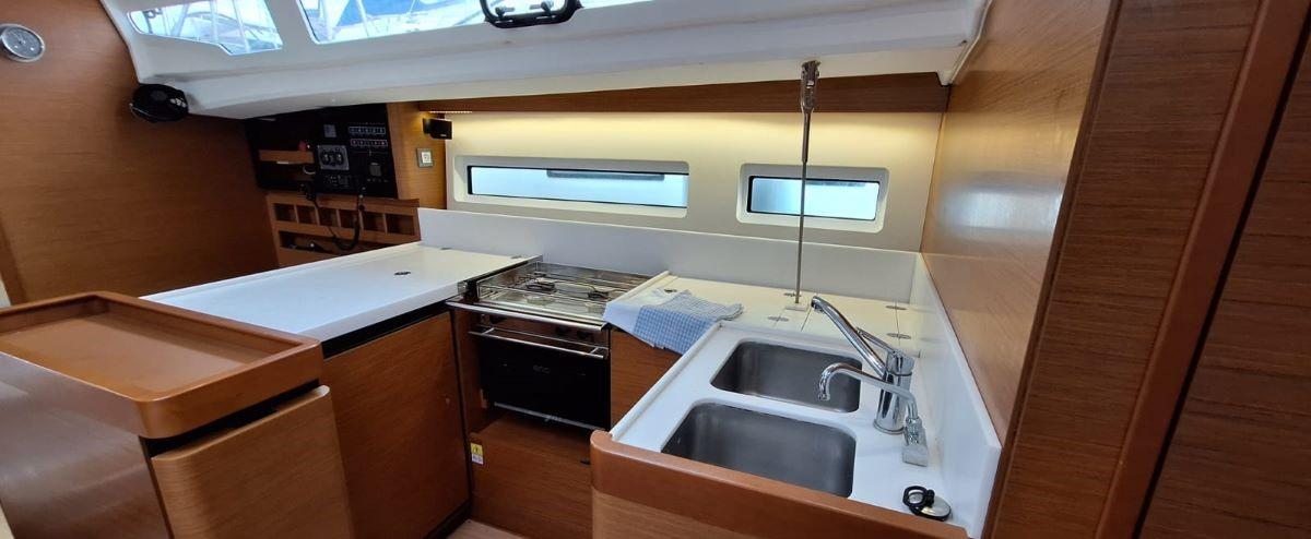 Sun Odyssey 440 - 4 cab., picture 8