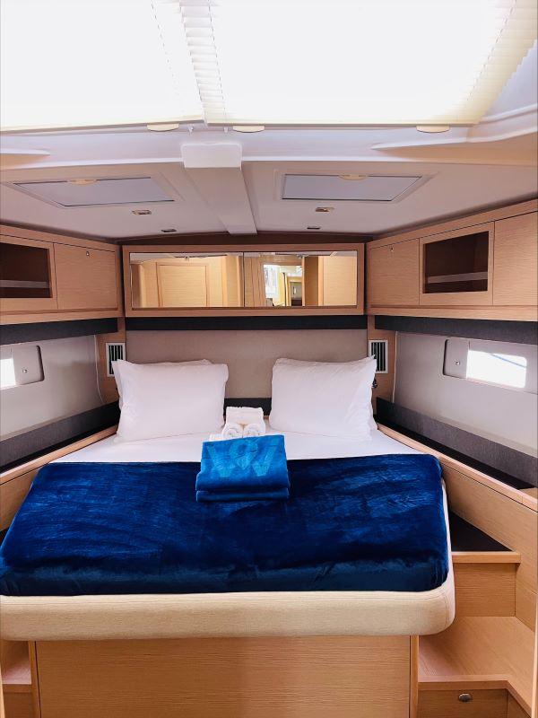 Dufour 530 - 4 cab., picture 5