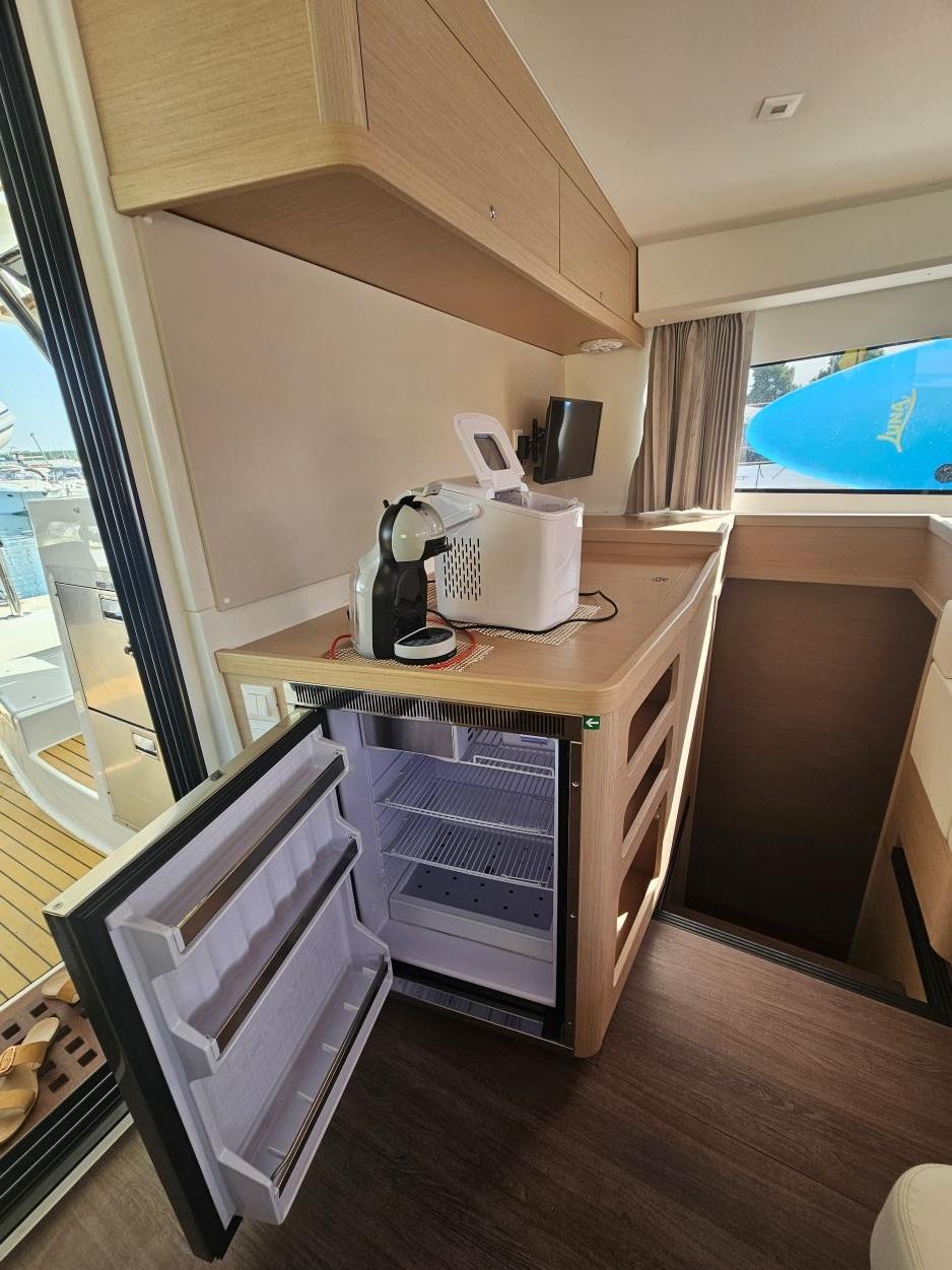 Lagoon 42 - 4 + 2 cab., picture 6