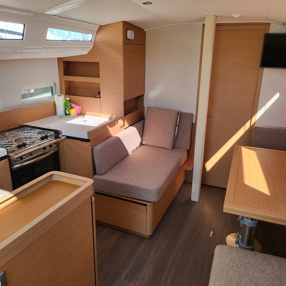 Sun Odyssey 410 - 3 cab., picture 4