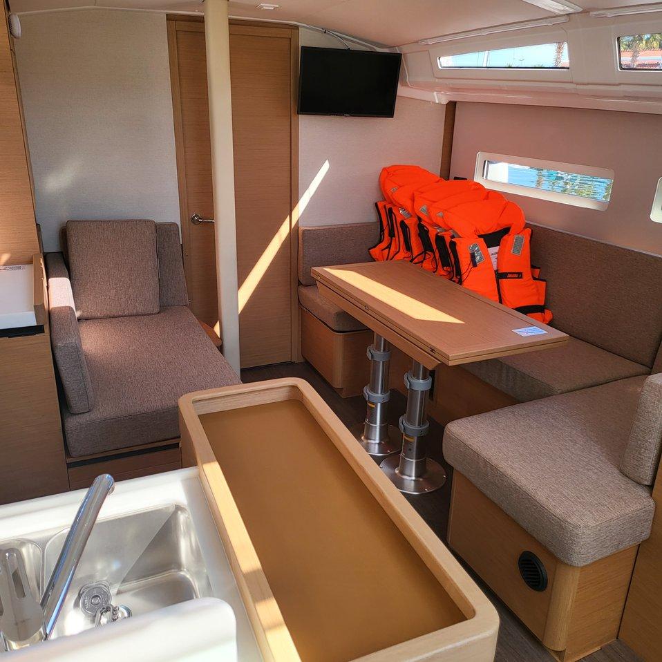 Sun Odyssey 410 - 3 cab., picture 5