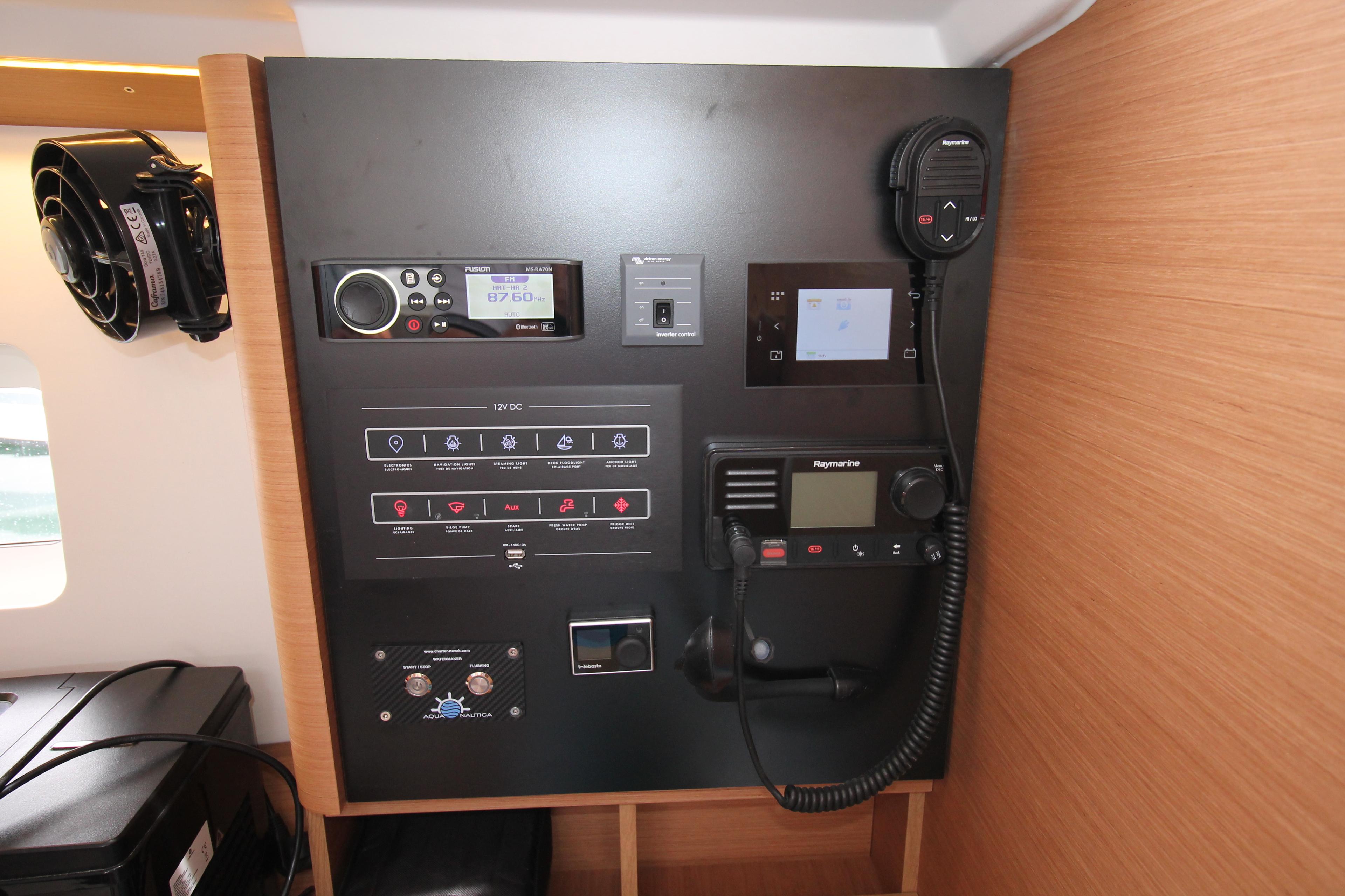 Sun Odyssey 380 - 3 cab., picture 9