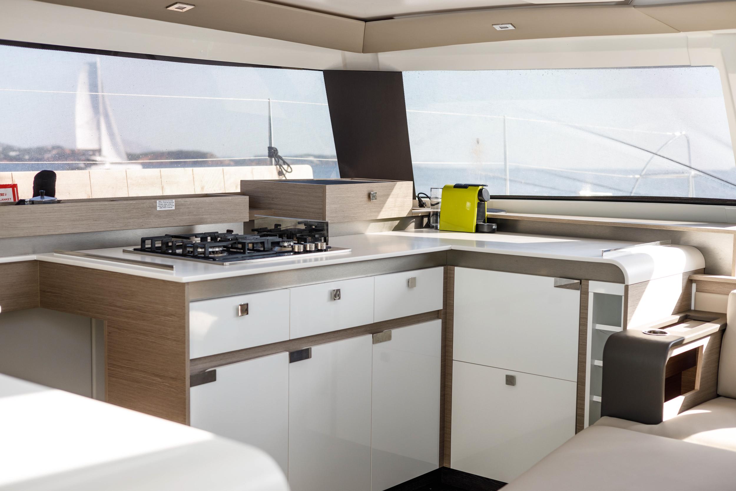 Fountaine Pajot Elba 45 - 4 + 2 cab., picture 3