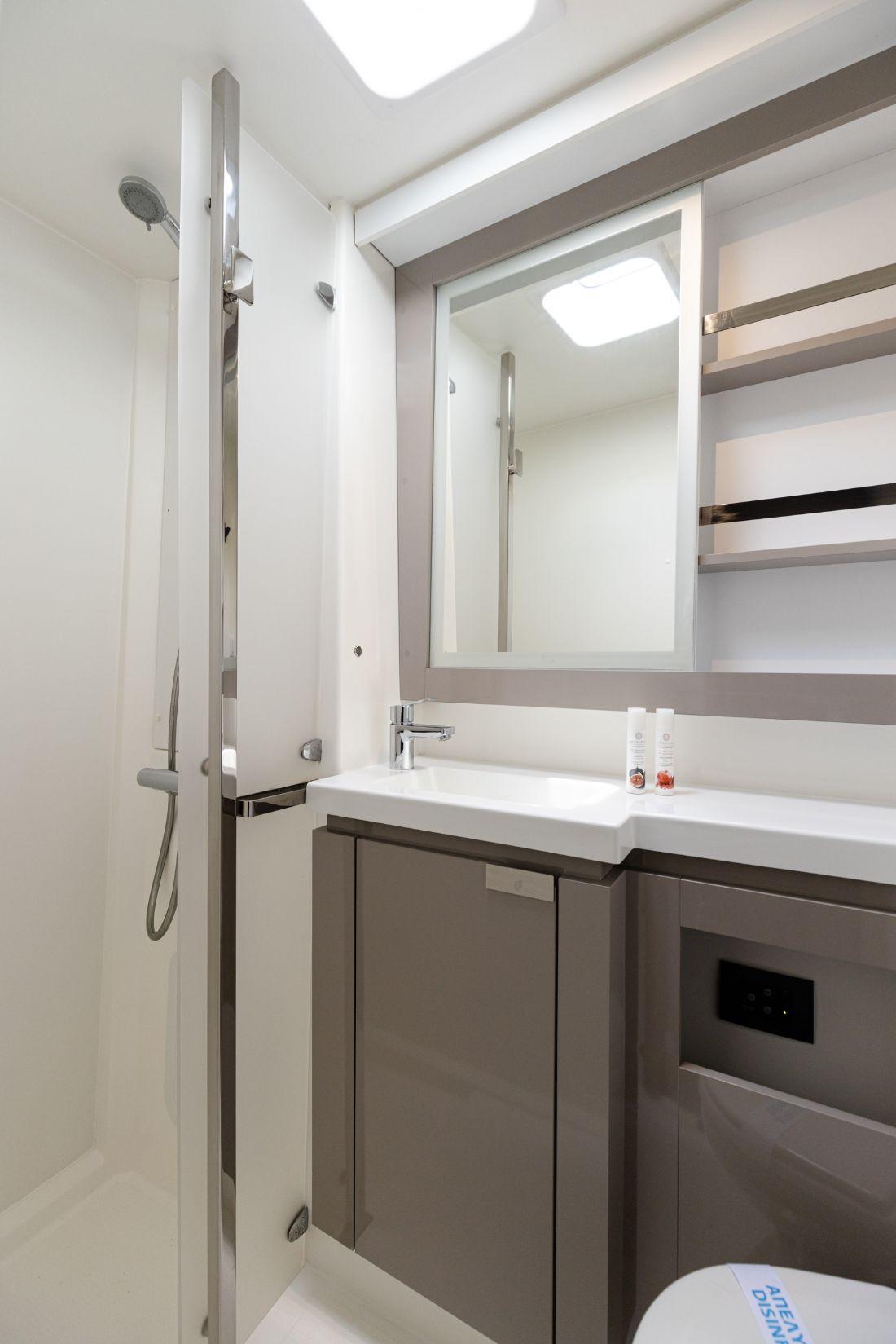 Fountaine Pajot Elba 45 - 4 + 2 cab., picture 18