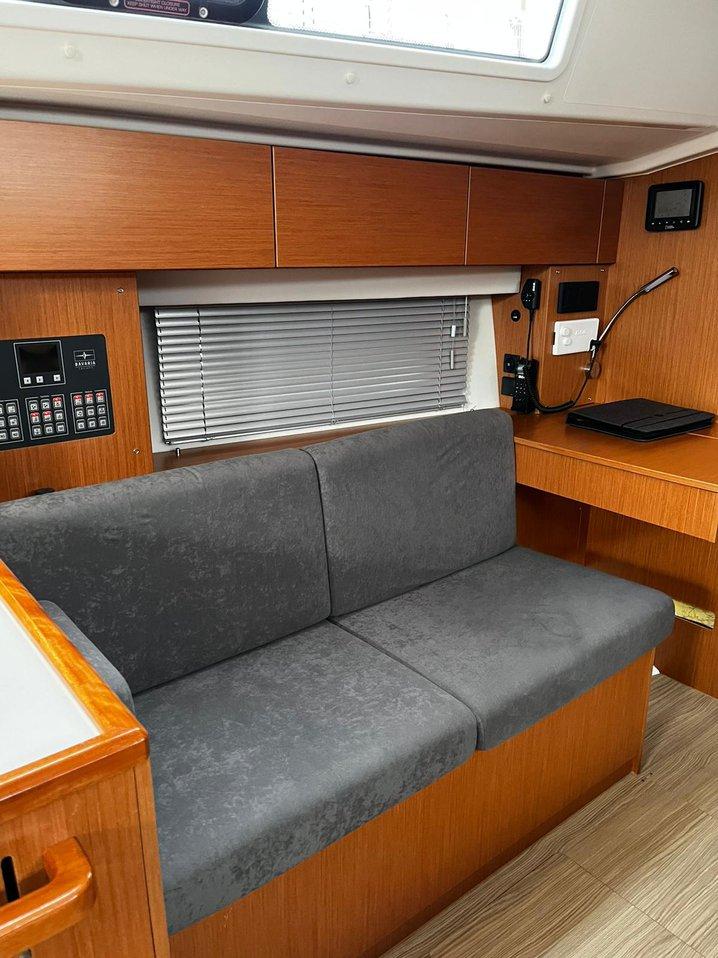 Bavaria C42, picture 6