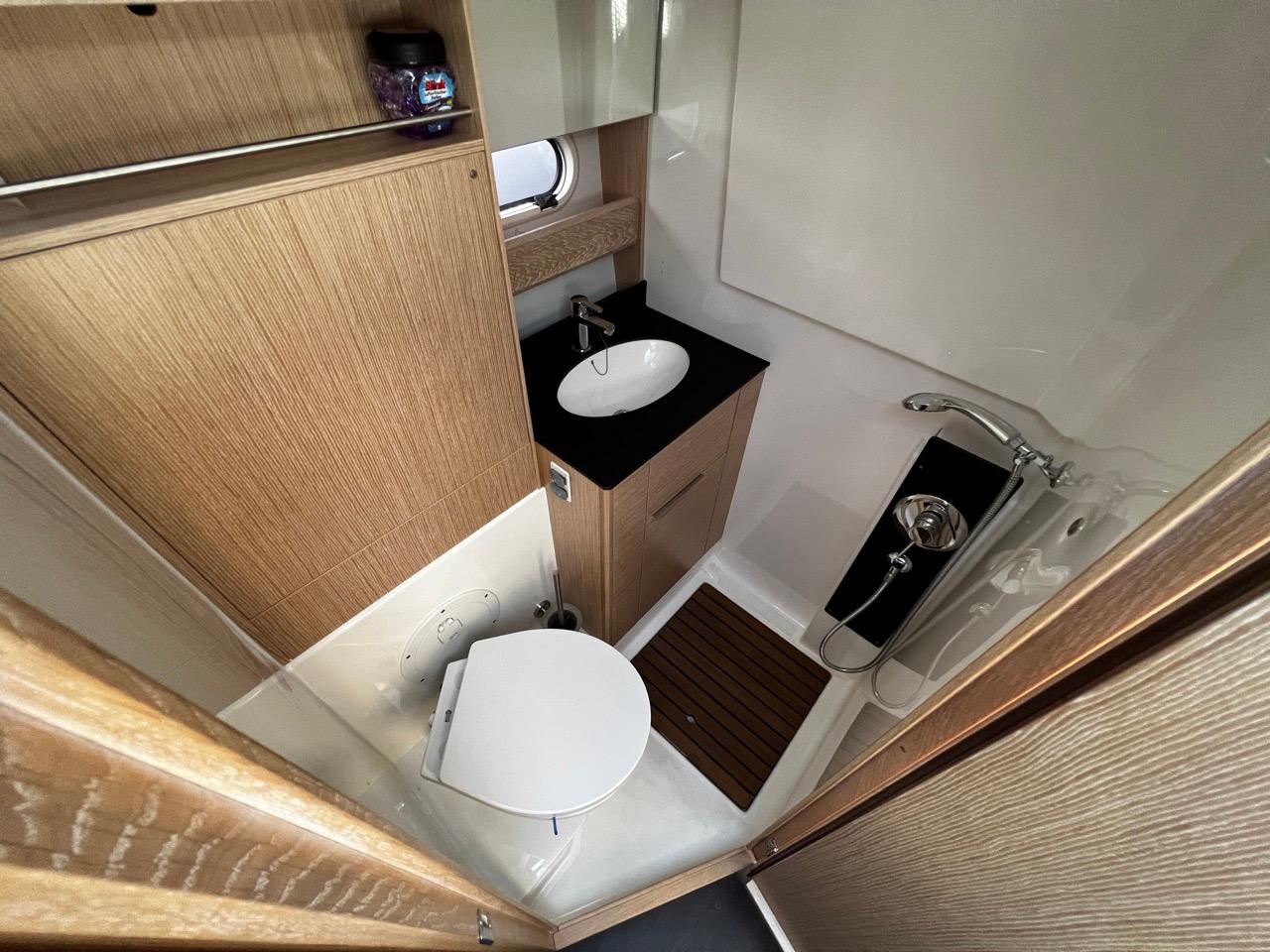 Bavaria 33 Sport HT, picture 16