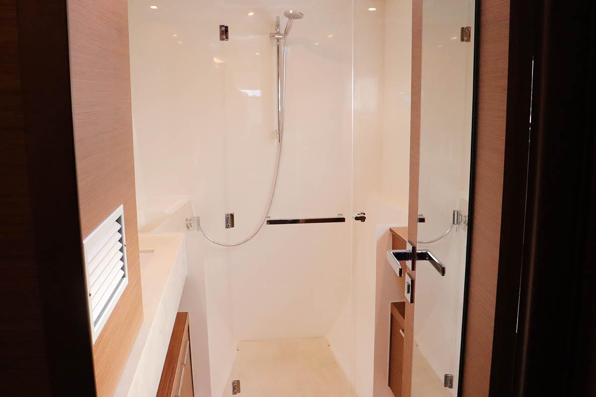 Lagoon 46 OW - 3 cab., picture 25