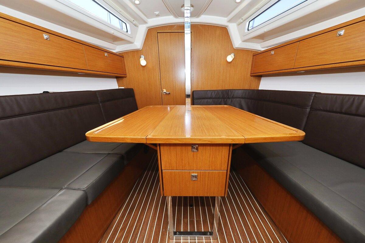 Bavaria Cruiser 34, picture 16