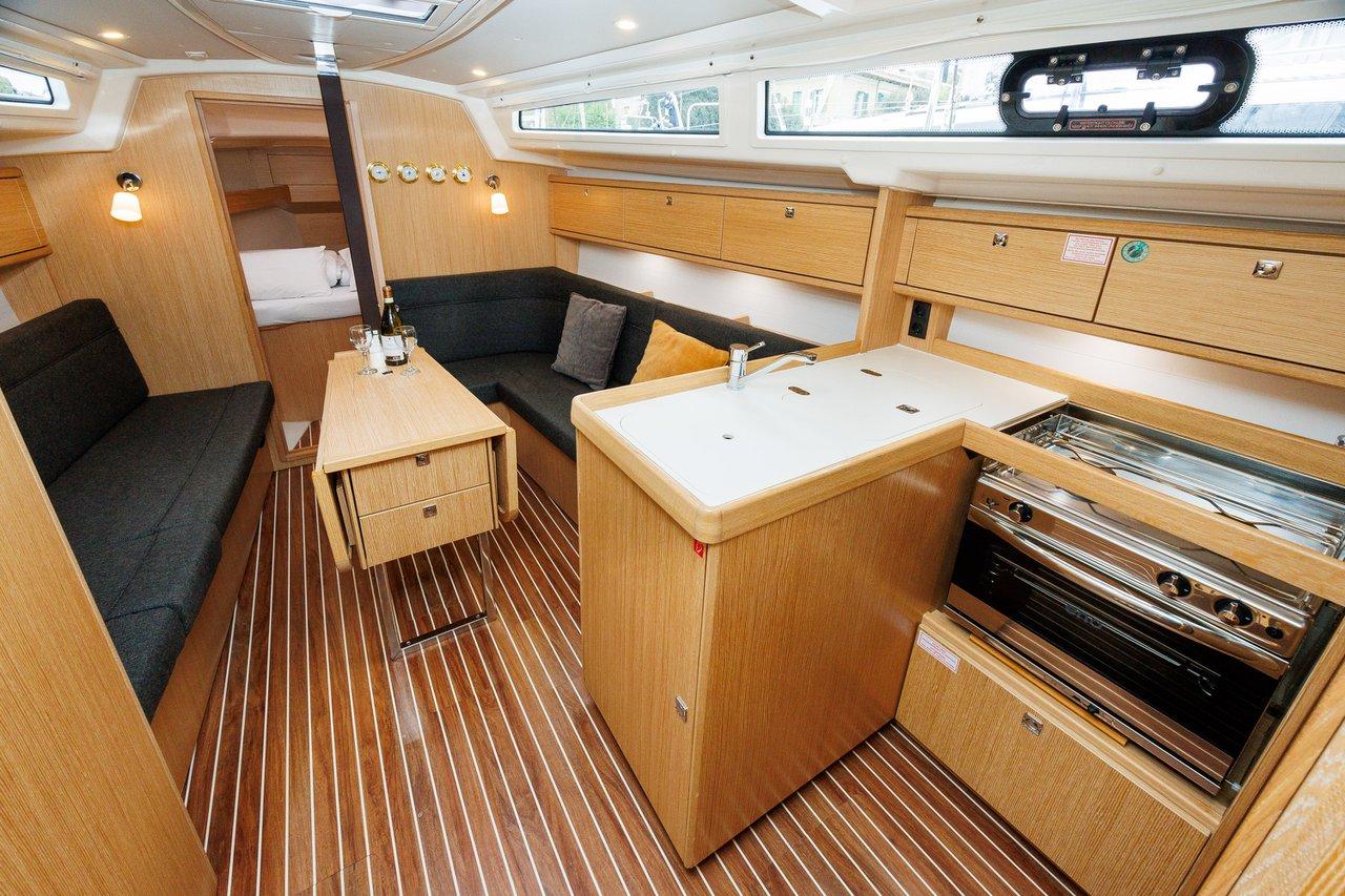Bavaria Cruiser 34 Style - 3 cab., picture 7